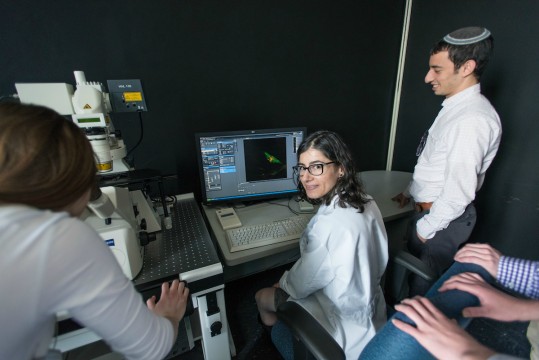 New confocal microscope in Dr. Steinhauer's lab