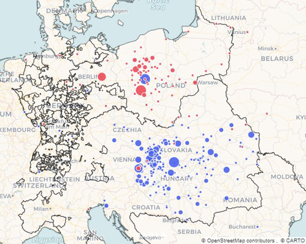 Geographical reach of Responsa Hatam Sofer (blue) and Responsa Rabbi Akiva Eger (red)
